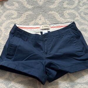 Old navy size 2, navy cuffed shorts3.5” inseam